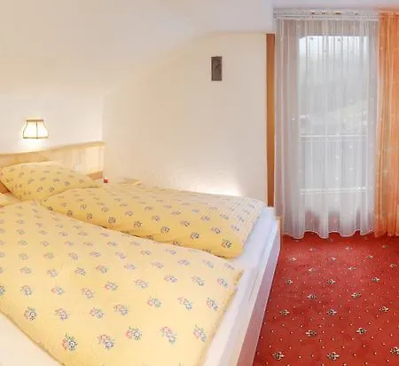 Gaestehaus Bergruh Tux Chambre photo